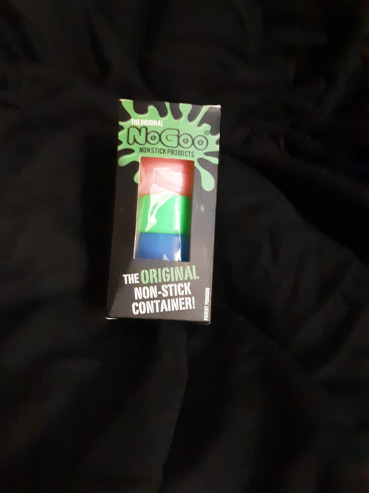 NoGoo® Glow in the Dark NonStick Containers